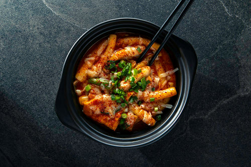 Dakgalbi – Scharfes koreanisches Hähnchenpfanne (닭갈비)