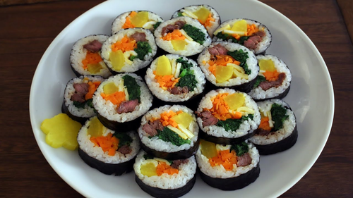Koreanische Reisrollen – Gimbap/Kimbap (김밥)
