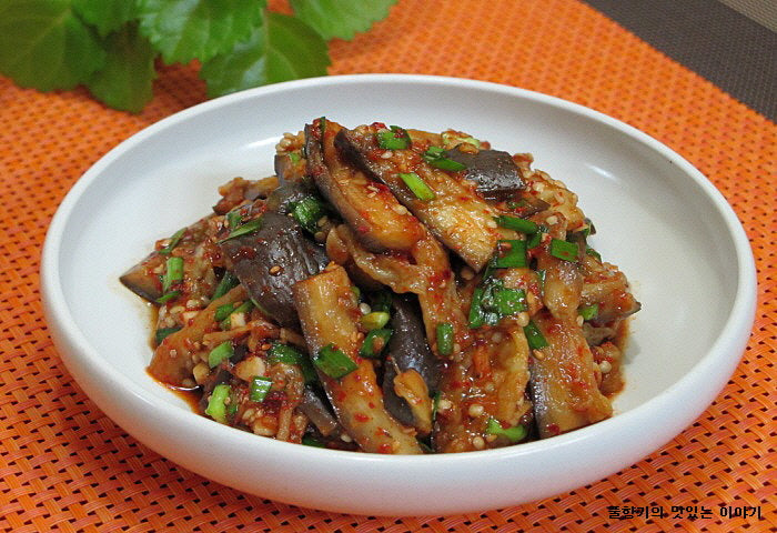 Gedämpftes Auberginen-Gericht – Gaji Namul (가지나물) – Koreanisches Rezept von SONAMU