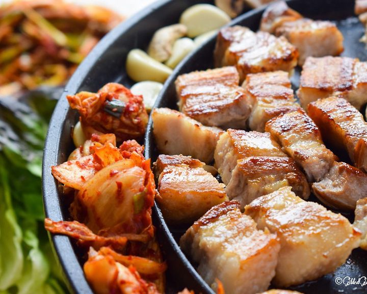 Gegrillter Schweinebauch – Samgyeopsal-gui (삼겹살구이) – Koreanisches Rezept von SONAMU