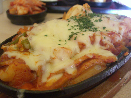 Cheese Tteokbokki – Käse-Reiskuchen